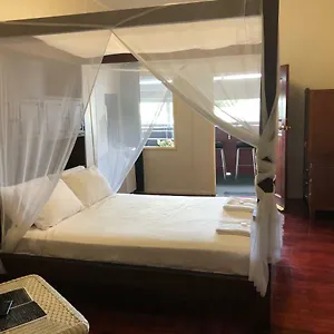 Hotel The Of Wales, Proserpine